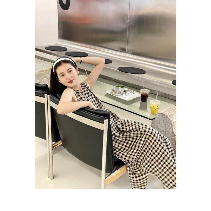 Đầm Dài Xẻ Tà Không Tay Hở Lưng Họa Tiết Kẻ Sọc Caro Phối Dây Rút Thời Trang Mùa Hè Hàng Mới 2023