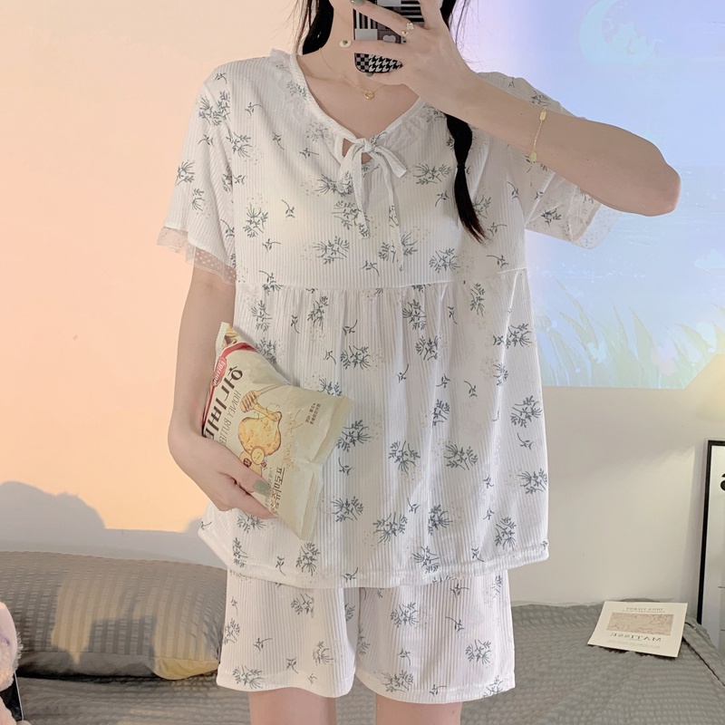 Bộ Đồ Ngủ Áo Tay Ngắn Phối Quần Short Thời Trang Mùa Hè Xinh Xắn Cho Nữ