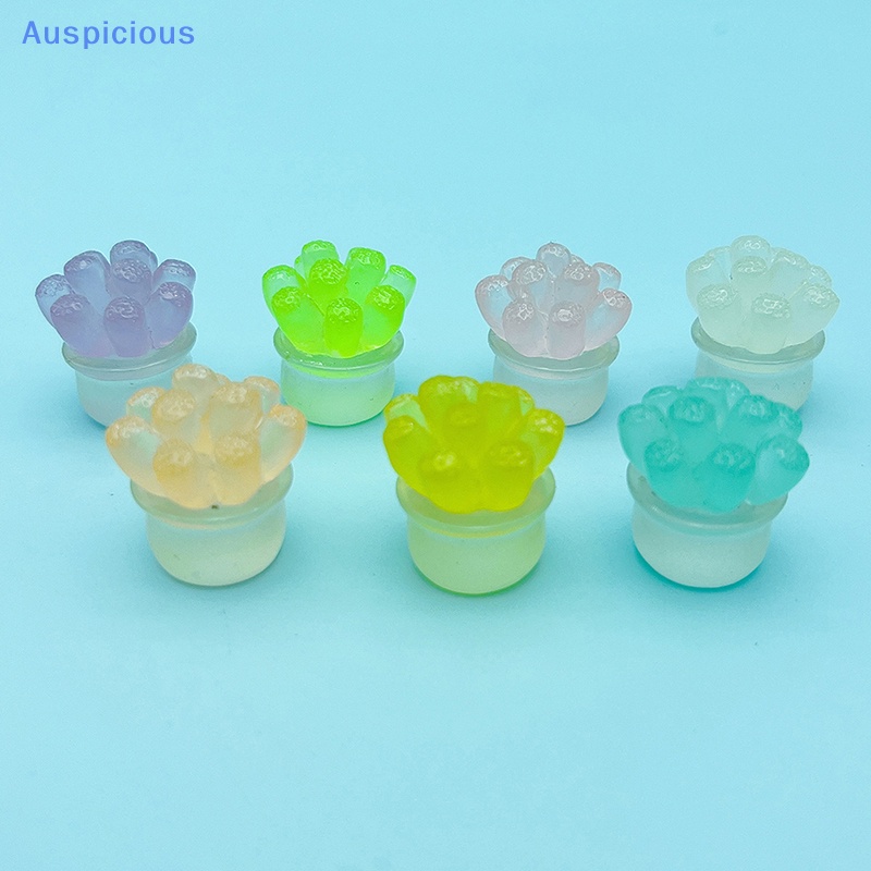 Set 2 Đồ trang trí Xe Hơi Mini Bằng Nhựa Phát Quang Độc Đáo