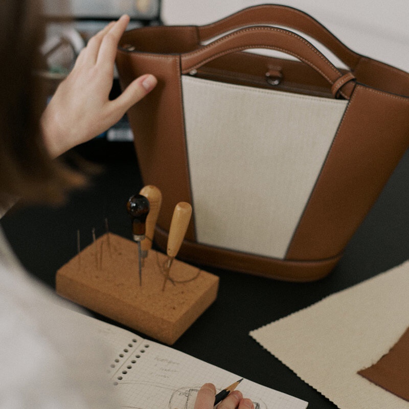 Túi Đeo Vai Cỡ Lớn Màu Sắc Đơn Giản Dễ Phối Đồ Thời Trang Cho Nữ