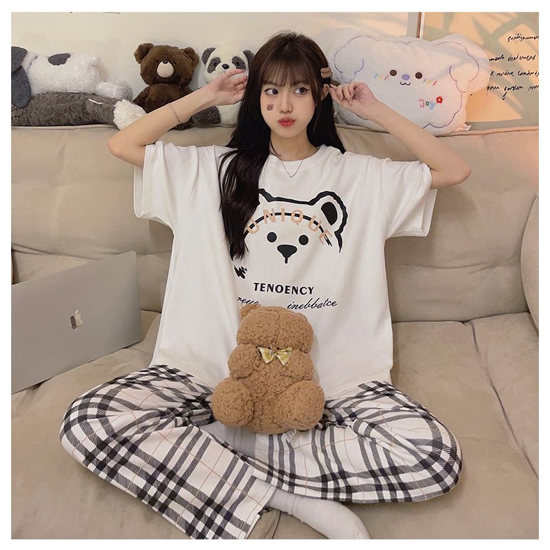 Bộ Đồ Ngủ Tay Ngắn Cổ Tròn Họa Tiết Sọc Caro In Hình Gấu Dễ Thương Thời Trang Mùa Hè Cho Nữ