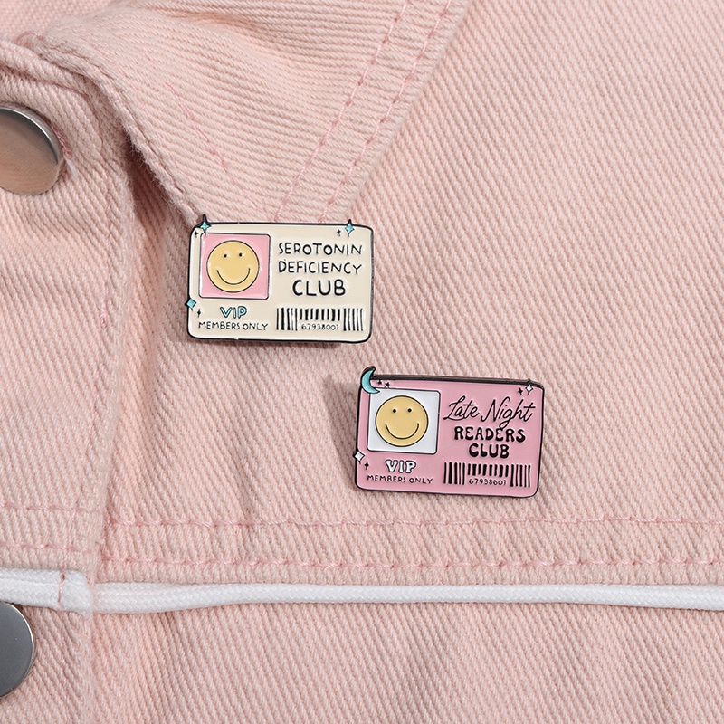 Huy Hiệu Cài Áo Hình Bướm / Chữ Tiếng Anh Tráng Men Sáng Tạo