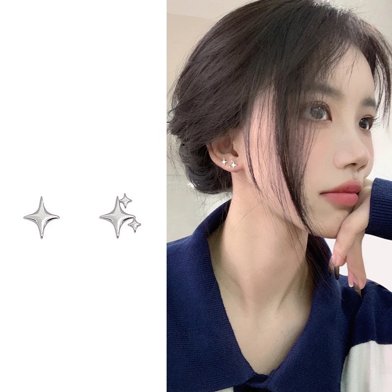 S925 Ins Bông Tai May Mắn Bốn Tai Không Đối Xứng Thiết Kế Bốn Đầu Ngôi Sao Xương Tai Ngôi Sao Nhỏ Cho Nữ