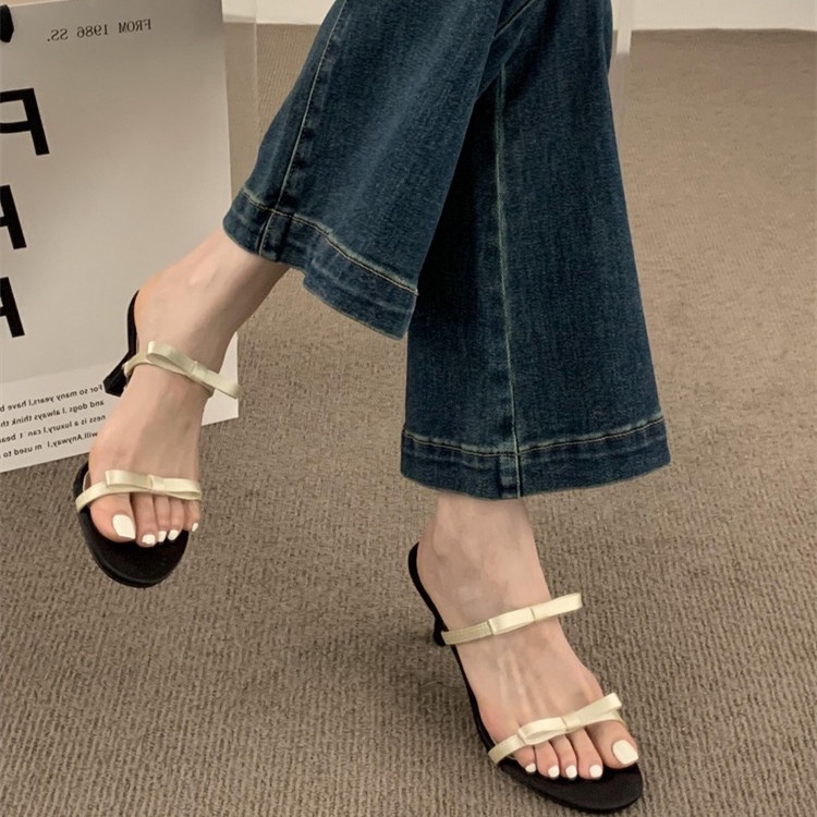 Xăng đan Cao Gót Hở Ngón Đính Nơ Màu Đen Thời Trang Cho Nữ