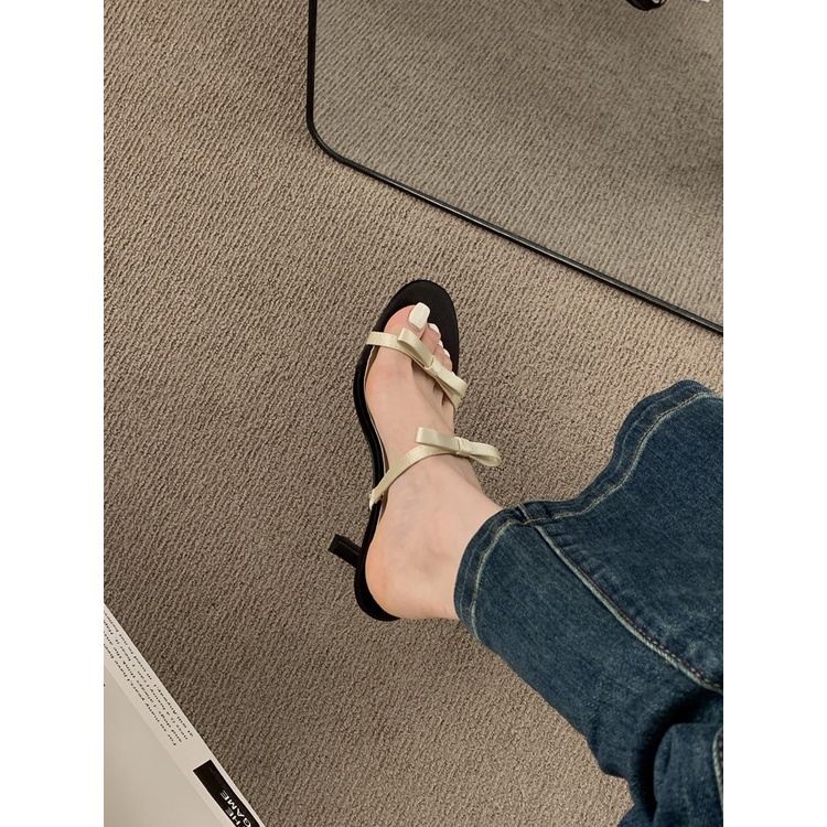 Xăng đan Cao Gót Hở Ngón Đính Nơ Màu Đen Thời Trang Cho Nữ