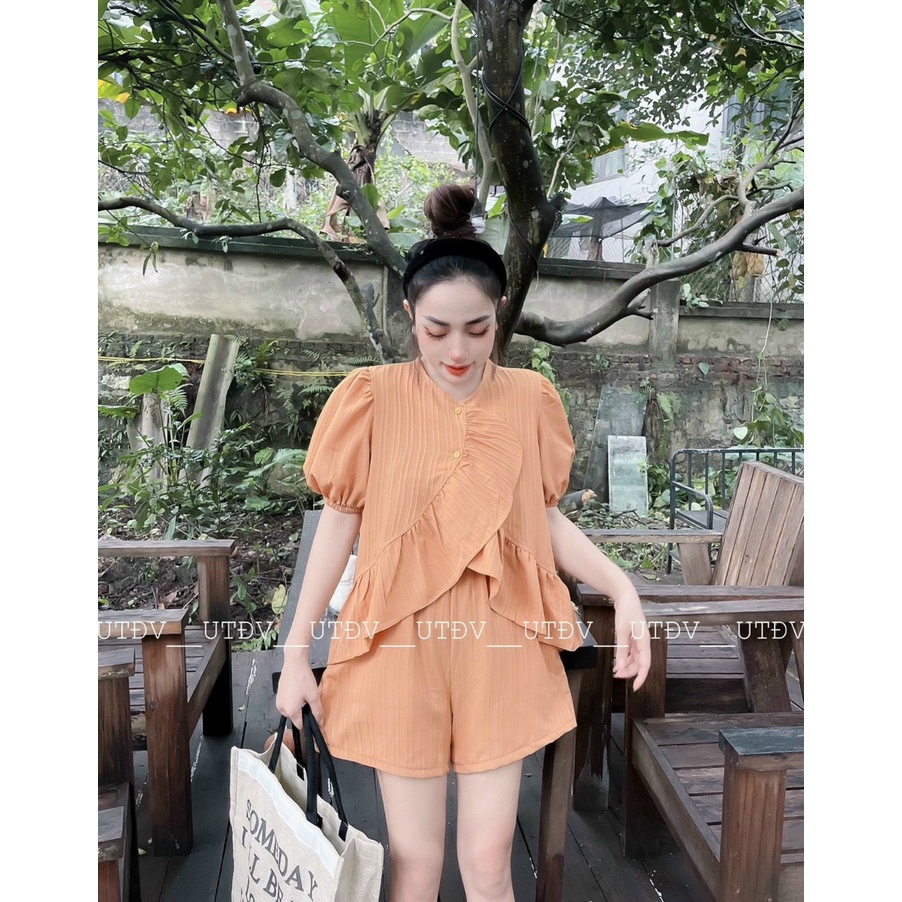 Set Gân Đũi Xốp Áo Thiết Kế Tay Ngắn Phồng Kiểu Đắp Chéo Kèm Quần Đùi Lưng Chun , 5 Màu Như Hình