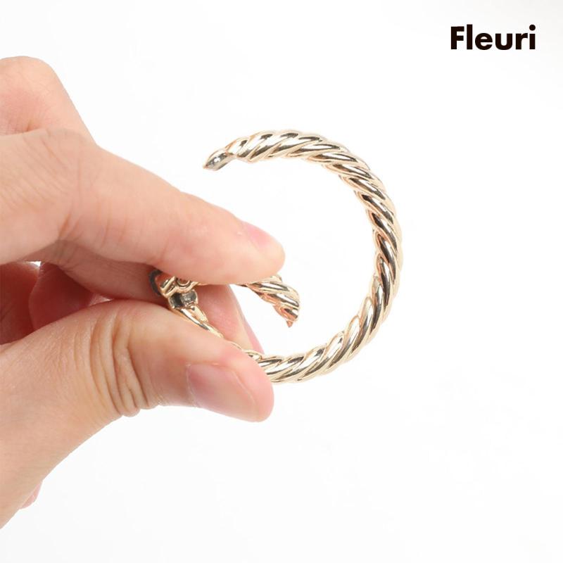 Giá Đỡ Kẹp Mũ Lưỡi Trai / Túi Du Lịch Tiện Lợi