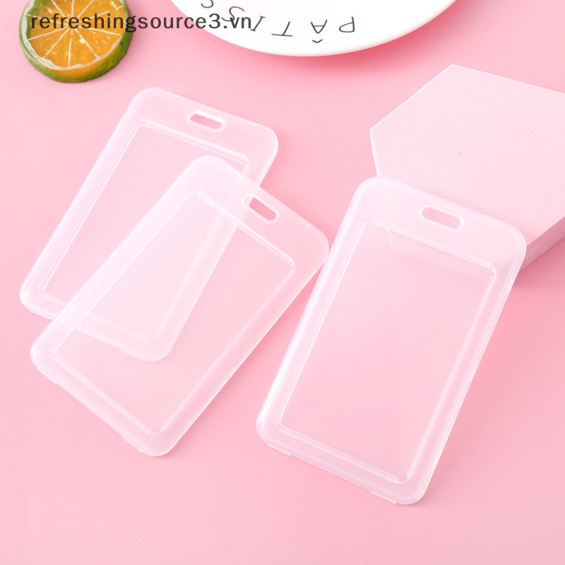 1 Ví Đựng Thẻ Tên Bằng Nhựa Trong Suốt Đơn Giản 3.vn