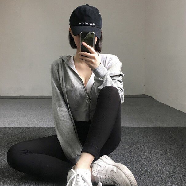 Áo Khoác Khóa Kéo Có Mũ Trùm Cá Tính Theo Phong Cách Hàn Quốc Dành Cho Nữ