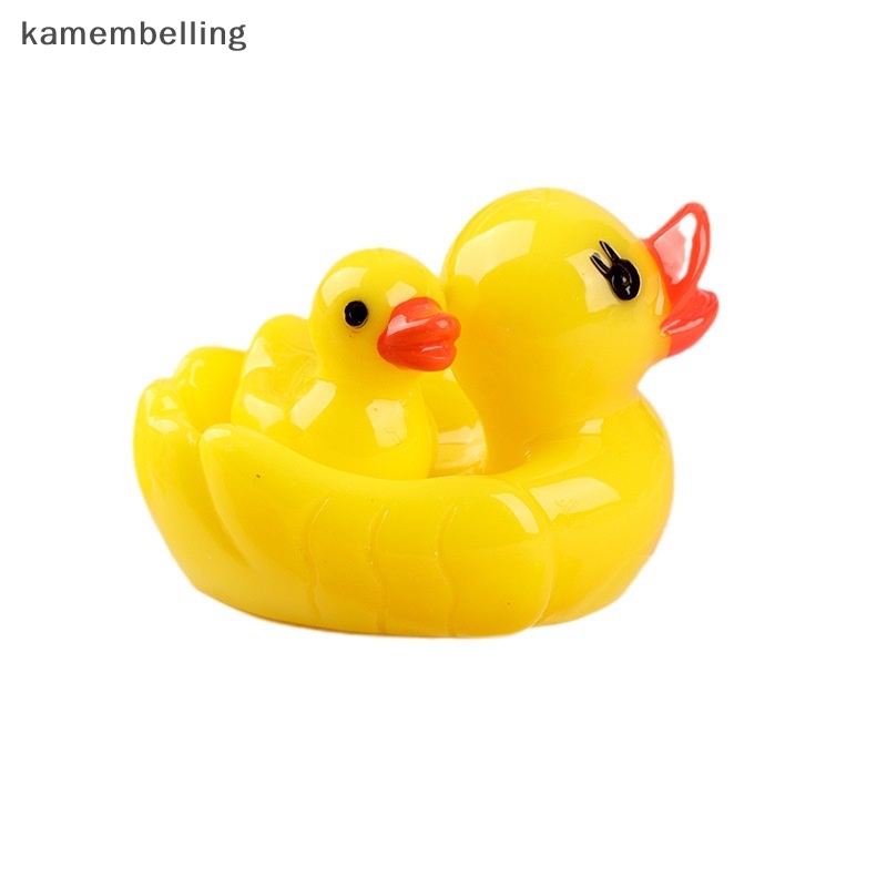 Set 2 Chú Vịt Vàng 3D Dễ Thương Dùng Để Trang Trí Tiểu Cảnh / Móc Khóa