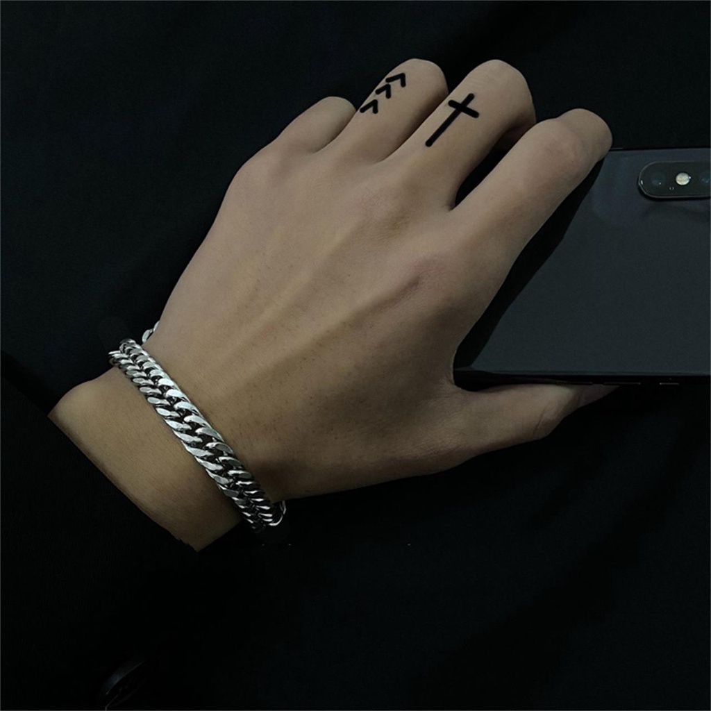 Vòng Tay Bản Rộng Bằng Thép Không Gỉ Phong Cách Hip Hop Hàn Quốc Cho Nam Và Nữ