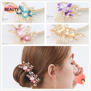 Lược cài tóc hình hoa và bướm cho cô dâu