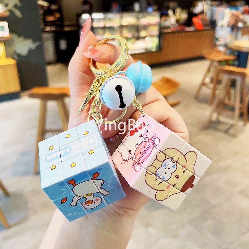 Phim hoạt hình kuromi series rubik's cube keychain strawberry bear toy car key mặt dây chuyền schoolbag holiday quà tặng nhỏ