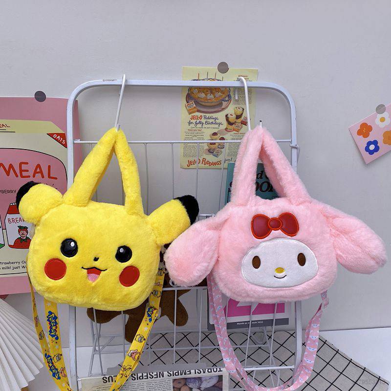 Túi Đeo Chéo Hình Hello Kitty Pikachu Lotso Mymelody Nhồi Bông Xinh Xắn