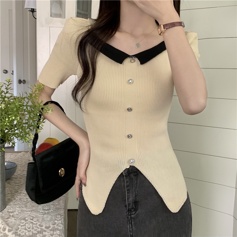 Áo Thun Dệt Kim Cổ Vuông Nhỏ Xẻ Tà Ôm Dáng Phong Cách Mùa Hè Mới Cho Nữ