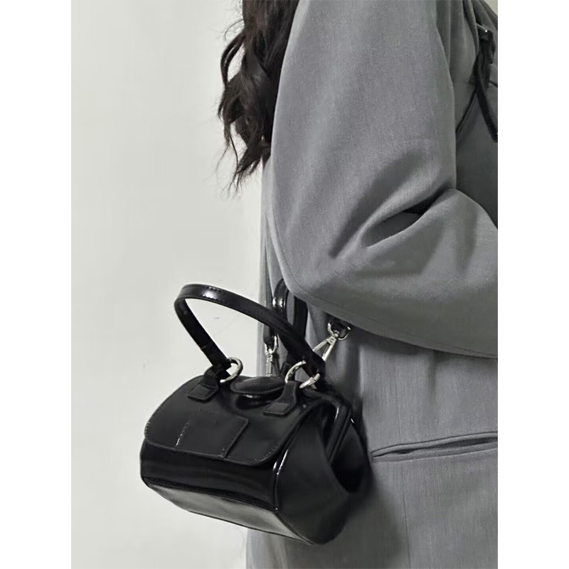 Túi Xách mini Cài Khóa Kim Loại Phong Cách Retro Thời Trang Mới 2022 Cho Nữ