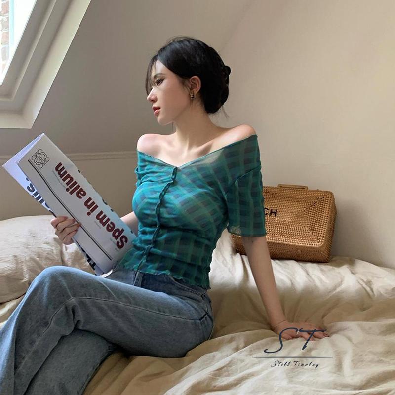 Áo Thun Ngắn Tay Cổ Chữ V Họa Tiết Caro Thời Trang Cho Nữ