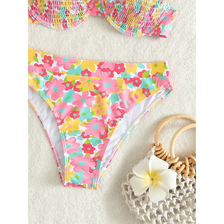 Set Bikini 2 mảnh đi biển chi tiết hoa nhí tông hồng có gọng, kèm váy choàng  BH19