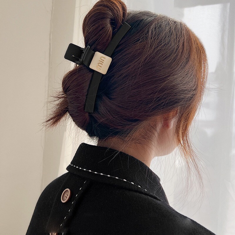 Kẹp Tóc Bạc Hà Màu Đen Tạo Kiểu Thời Trang Cho Nữ