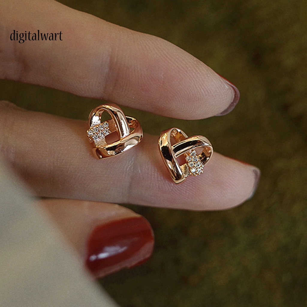 Kỹ Thuật Số| 1 Đôi Bông Tai Nữ Hình Thánh Giá, Trái Tim Đính Đá Lấp Lánh