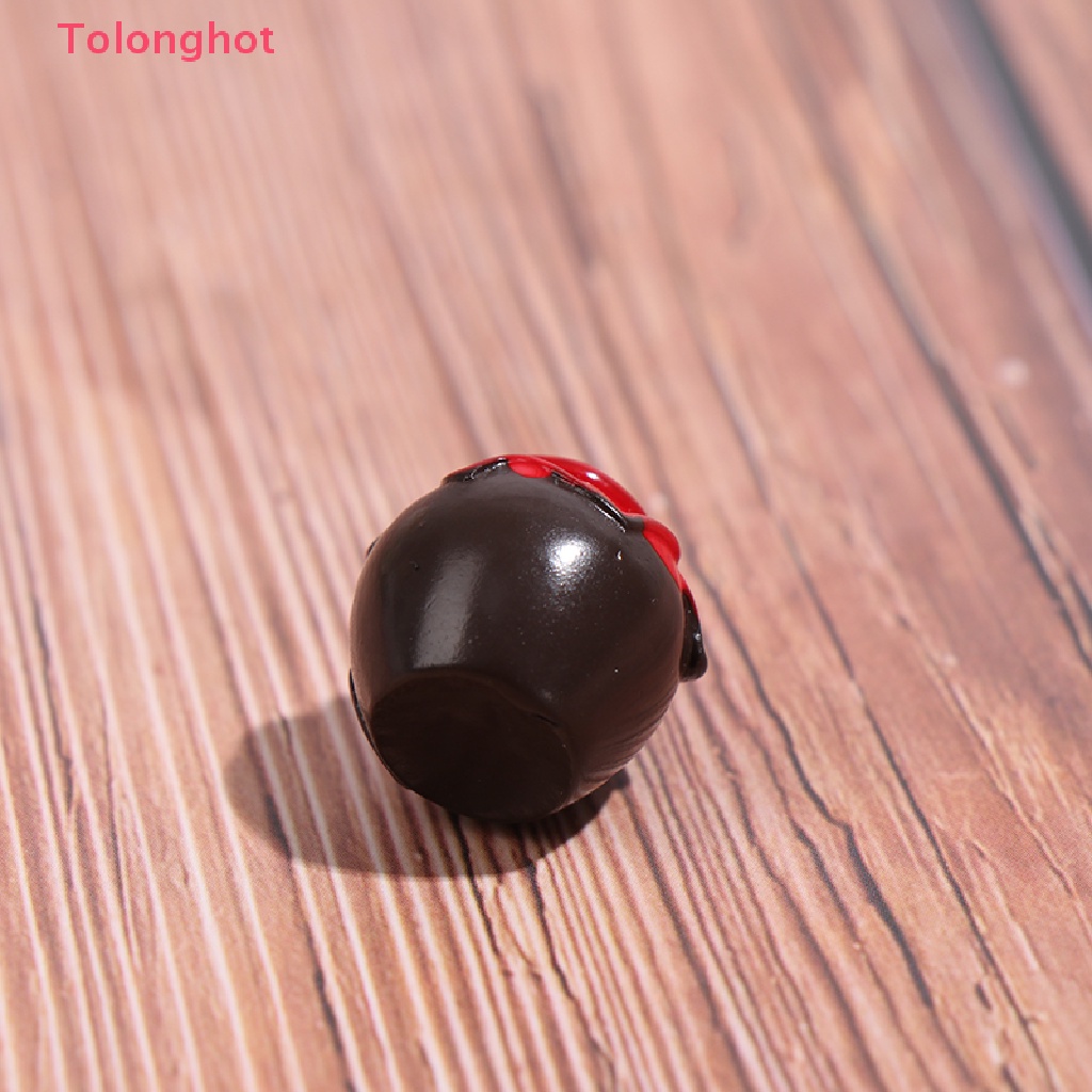 Bộ 3 Chai Rượu Mini Tỉ Lệ 1 / 12 Dùng Trang Trí Nhà Búp Bê