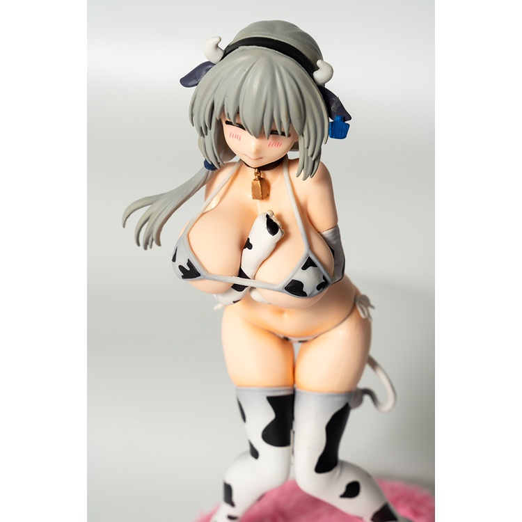 Nhân Vật Uzaki-chan muốn đi ra ngoài! Mô Hình Nhân Vật Uzaki Tsuki Mặc Bikini 22cm