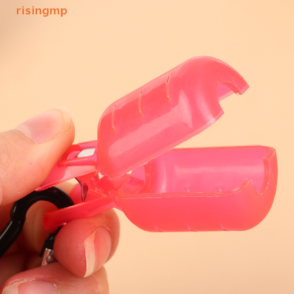 Hộp Đựng Bảo Vệ Móc Câu Cá Hình Mực Chữ D