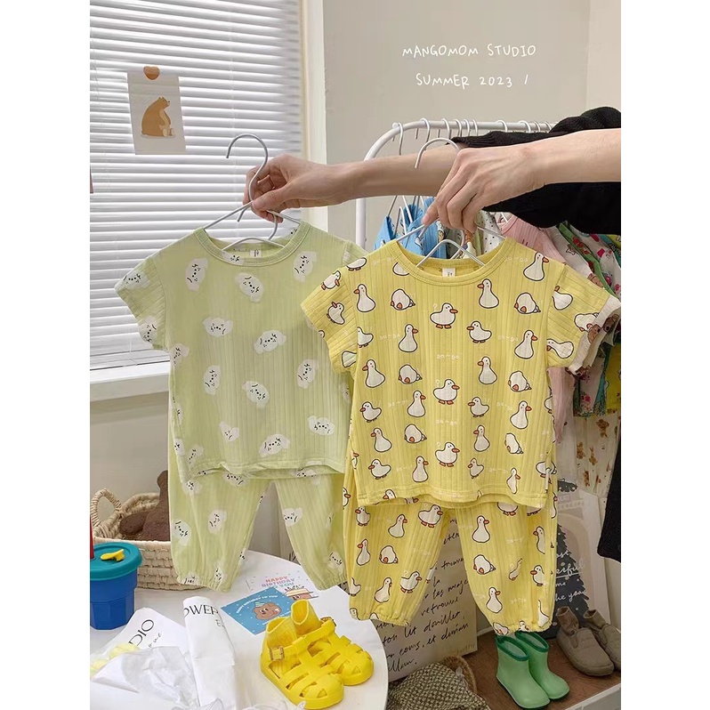 80-140cm Mùa Hè Phong Cách Mới Bé Gái Mặc Bên Ngoài Bộ Đồ Ngắn Tay Cho Bé Mùa Hè Bộ Đồ Hai Mảnh Phiên Bản Hàn Quốc Bộ Đồ Ngủ Tây Mềm Mại Thoáng Khí