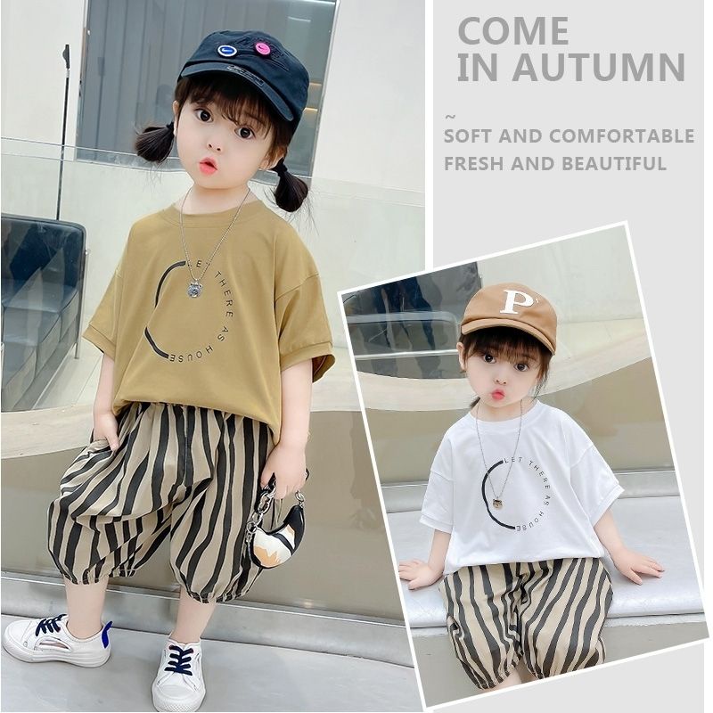 Set Áo Thun Cánh Dơi Ngắn Tay Và Quần Dài Kẻ Sọc Phong Cách Hàn Quốc Cho Bé Gái