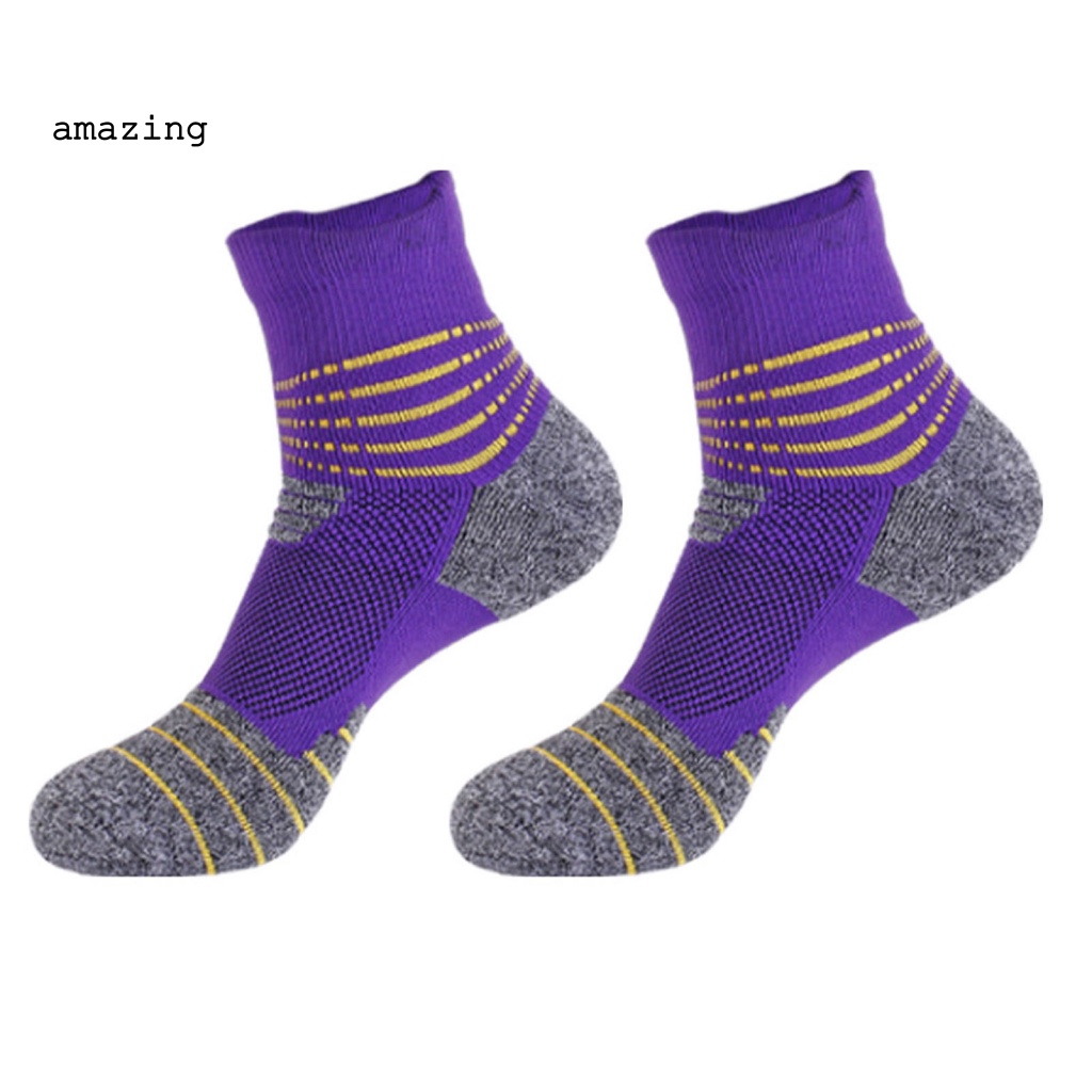 1 Đôi Tất Thể Thao Thoáng Khí Chống Mòn