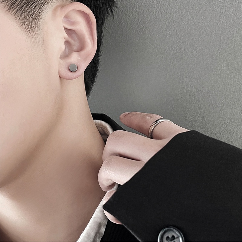 1 Khuyên Tai Nam Châm Cá Tính Thời Trang
