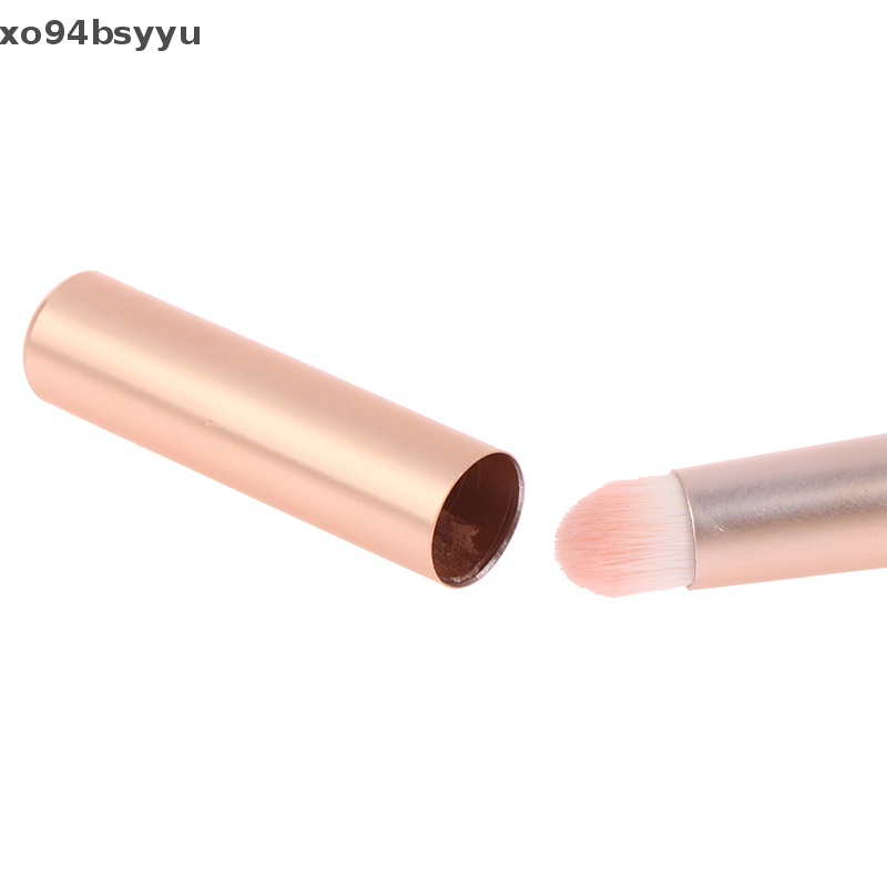 1 Cọ Tô Son Môi Xo94Bsyu Có Nắp Đậy Tiện Dụng