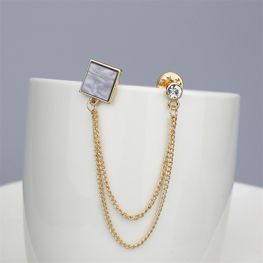 Ghim Cài Áo Dạng Chuỗi Hình Học Phối Tua Rua Thời Trang Cho Nam