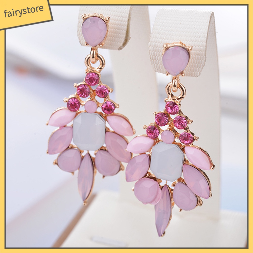 Bông Tai Hình Hoa Đính Kim Cương Giả Tinh Tế Cho Nữ