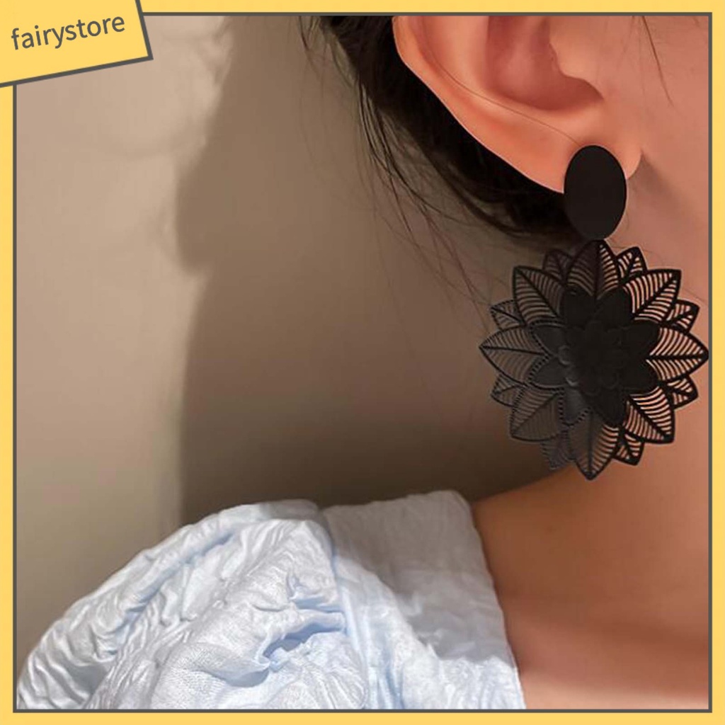 1 Đôi Bông Tai Hình Hoa Rỗng Phong Cách Vintage Dành Cho Nữ