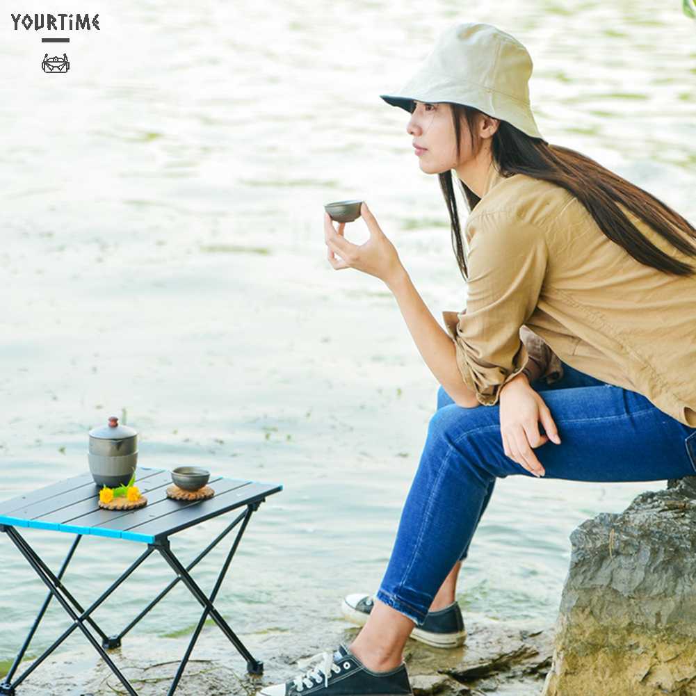 Bàn Xếp Nhỏ Bằng Hợp Kim Nhôm Chuyên Dùng Mang Đi Cắm Trại