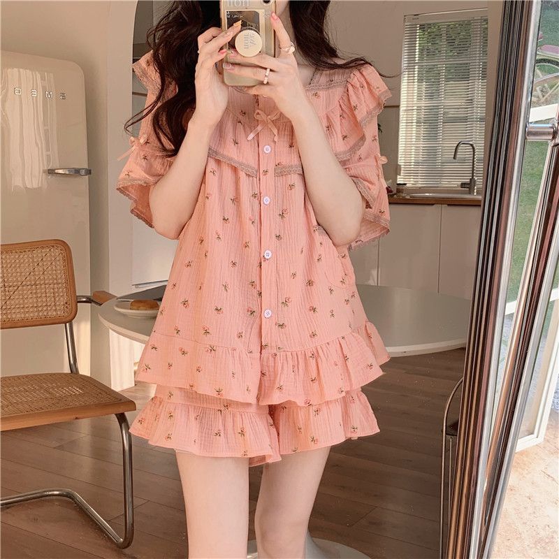 Bộ Đồ Ngủ Ngắn Tay Phối Ren Hoa Phong Cách Công Chúa Ngọt Ngào Phong Cách Mới Cho Nữ