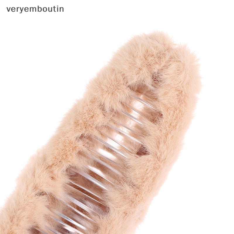 Kẹp Càng Cua n Đính Ngọc Trai Phối Lông Tua Rua Sang Trọng Cho Nữ