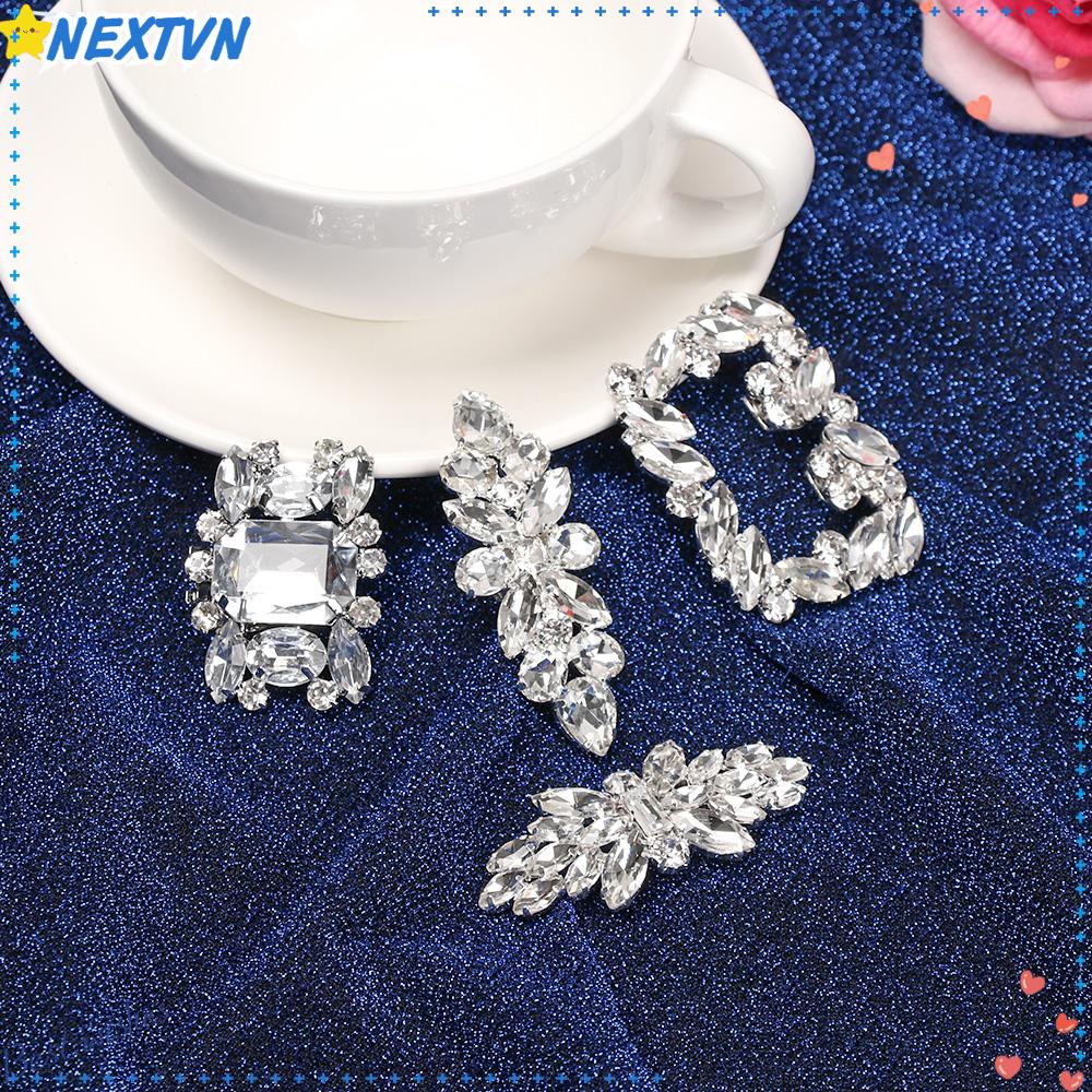 Khóa Kẹp Giày Hình Vuông Cho Nữ