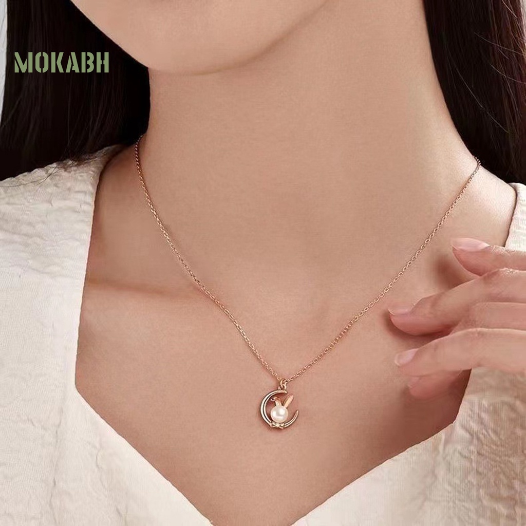 Vòng cổ Mặt Hình Thỏ Và Mặt Trăng Đính Ngọc Trai Giả Thanh Lịch Cho Nữ