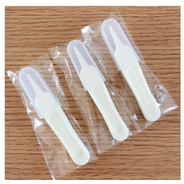 Dụng cụ gắp gỉ mũi cho bé an toàn tiện dụng