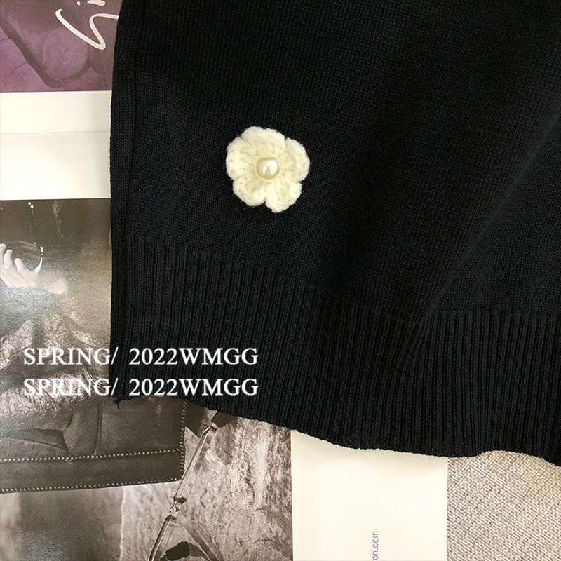 Áo Thun Lụa Dệt Kim Mỏng Tay Ngắn In Hoa Dễ Thương