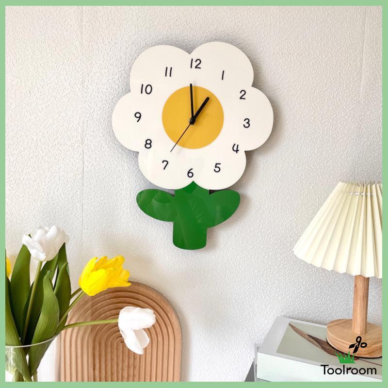Đồng Hồ Treo Tường Trang Trí Hình Hoa Dễ Thương