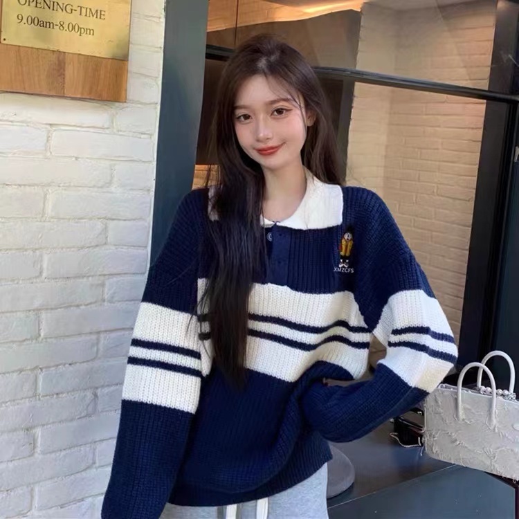 Áo Sweater Cổ Polo Thêu Họa Tiết Phong Cách Retro Mỹ Cho Nữ