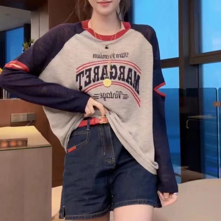 Multiplication áo len lụa băng giá nữ mùa hè 2023 phong cách mới lỏng lẻo mỏng hơn nhìn rỗng dài tay raglan mỏng phong cách đan hàng đầu q