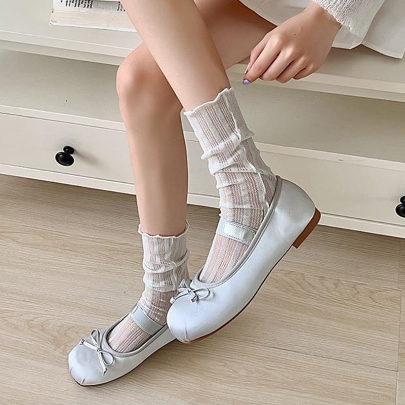 Đôi Vớ Co Giãn Phối Ren Đính Nơ Đáng Yêu Cho Nữ