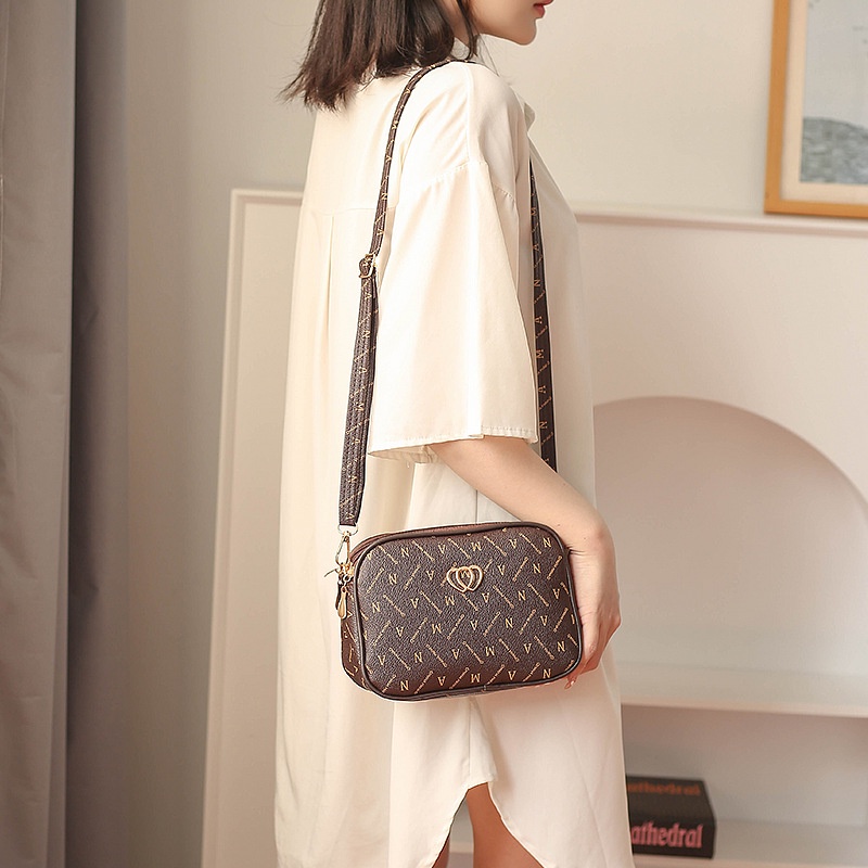 Túi Đeo Chéo Một Bên Vai Hình Tròn Nhỏ Thời Trang Xu Hướng Chạy Bộ Cho Nữ