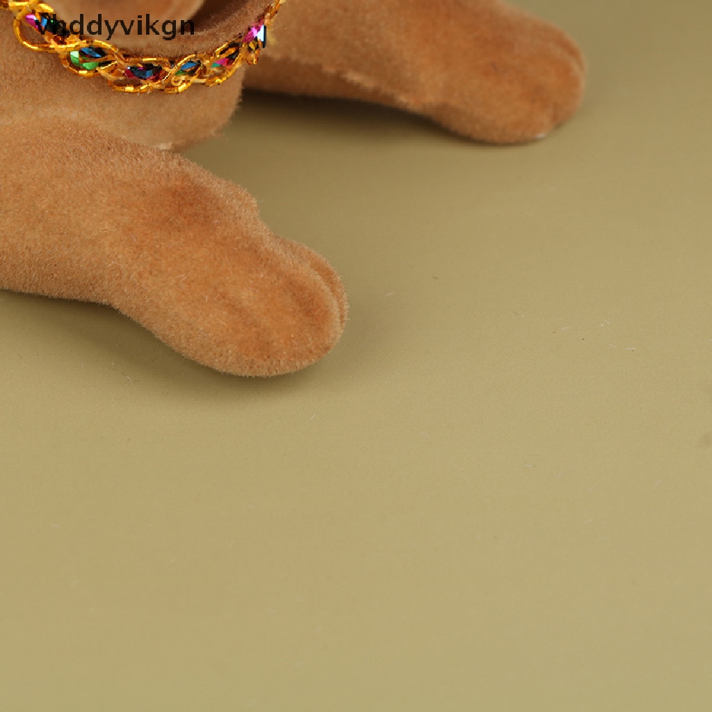 Đồ Chơi Chú Chó Lắc Đầu Trang Trí Bảng Điều Khiển Xe Hơi