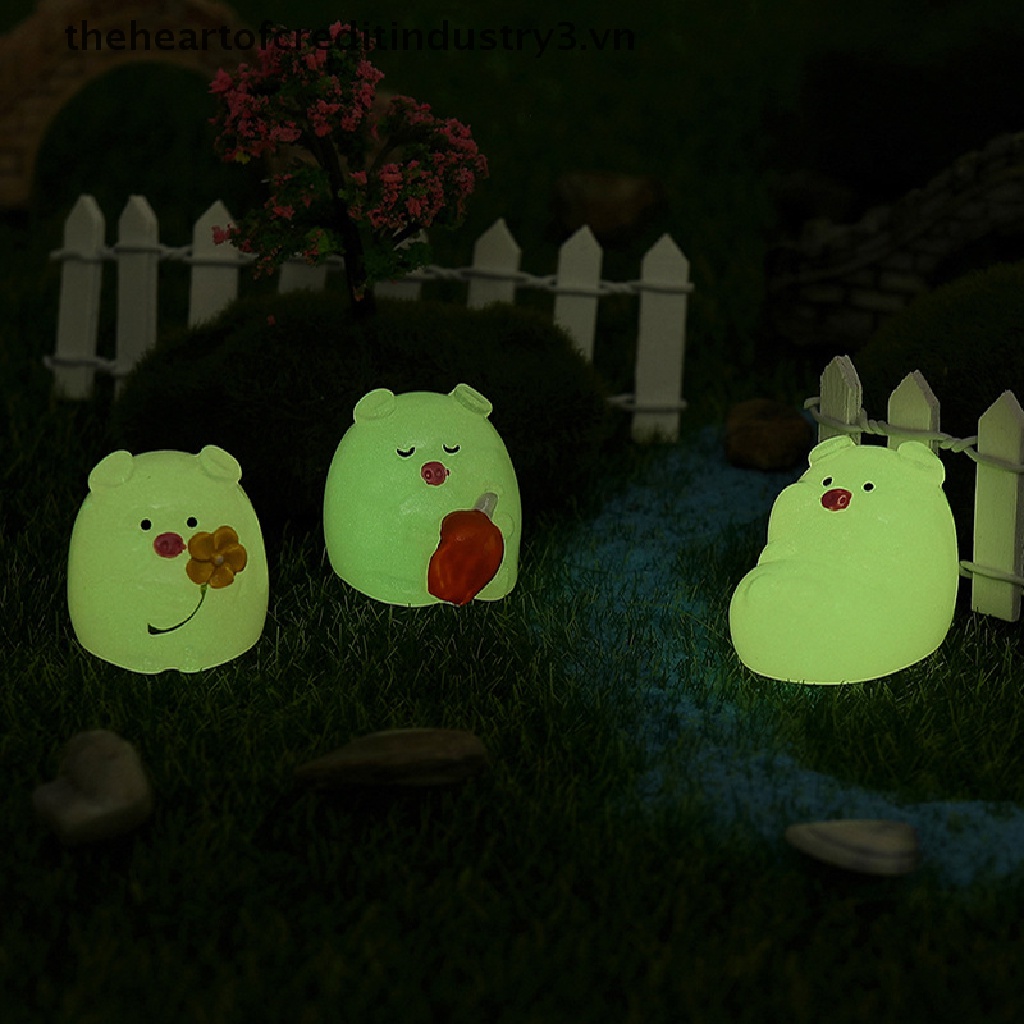 Mô Hình Chú Heo Dạ Quang Mini Trang Trí Sân Vườn