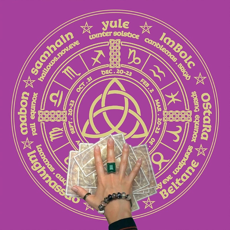 Khăn Trải Bàn Hình Vuông In Họa Tiết Phù Thủy Độc Đáo